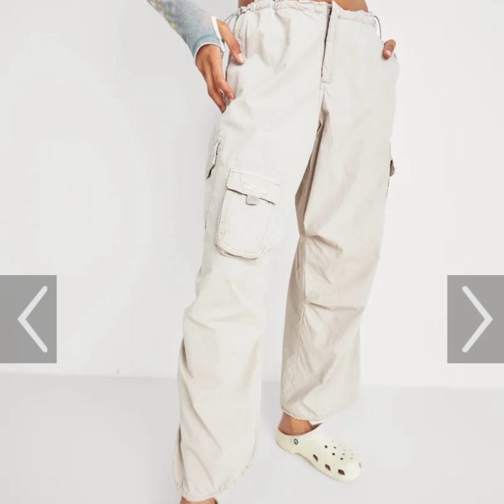 BDG Urban Outfitters Maxi Pocket Cargos